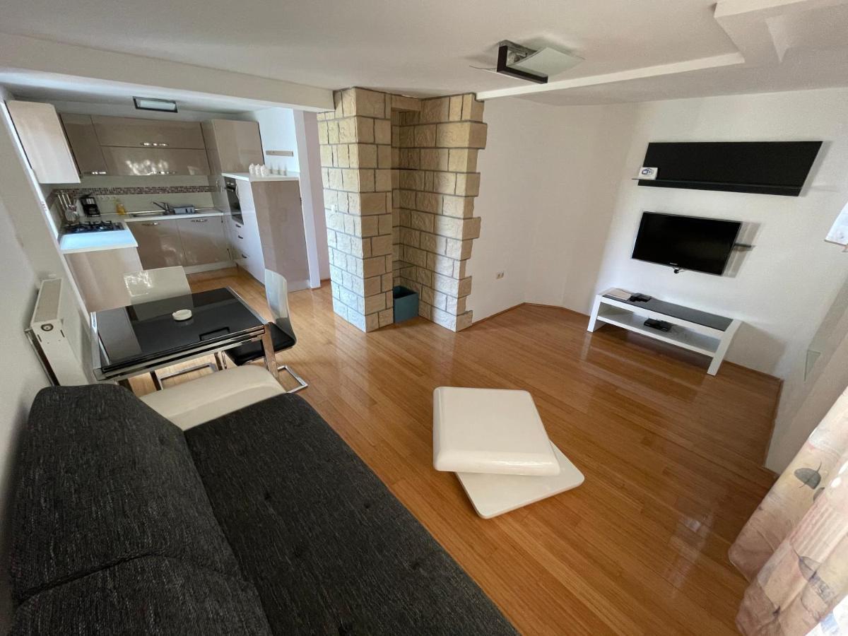 Apartment Victoria Stara Baska Ngoại thất bức ảnh