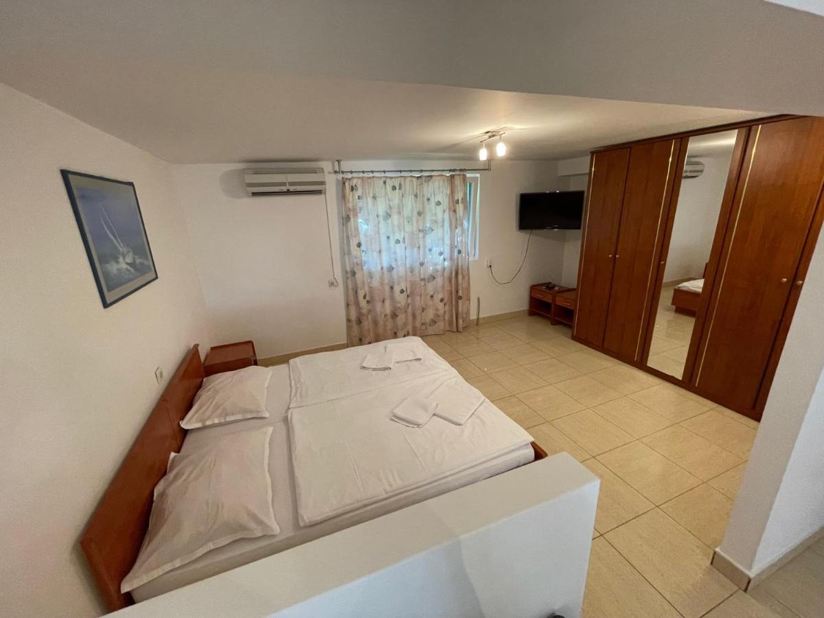 Apartment Victoria Stara Baska Ngoại thất bức ảnh